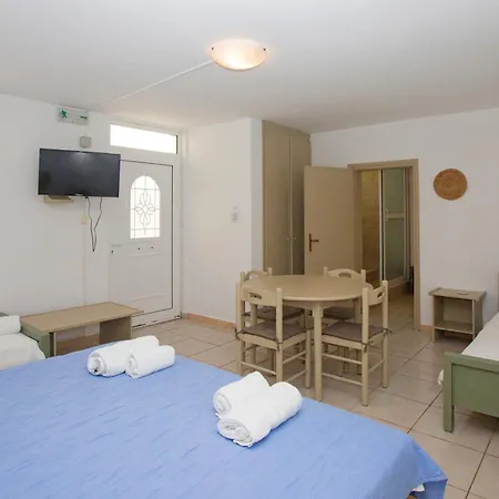 Blue Marine Village Ξενοδοχείο