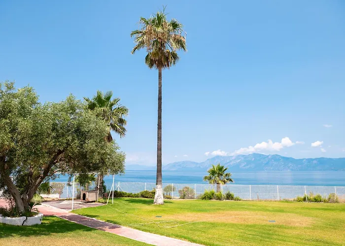 Hotel Blue Marine Village Chalkís