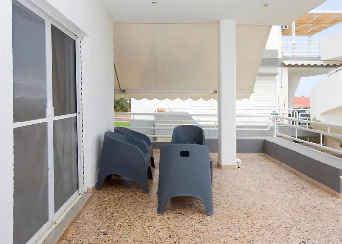 Blue Marine Village Hotel Chalkís